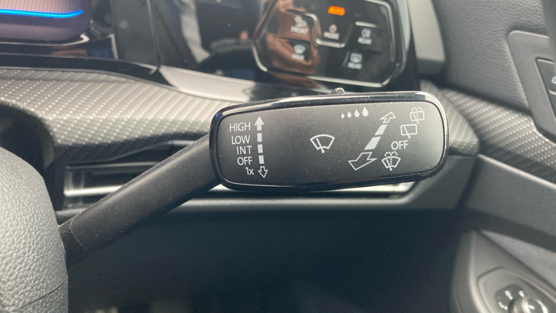 Volkswagen Golf 2.0 TSI 320 R 4Motion 5dr DSG Petrol Hatchback